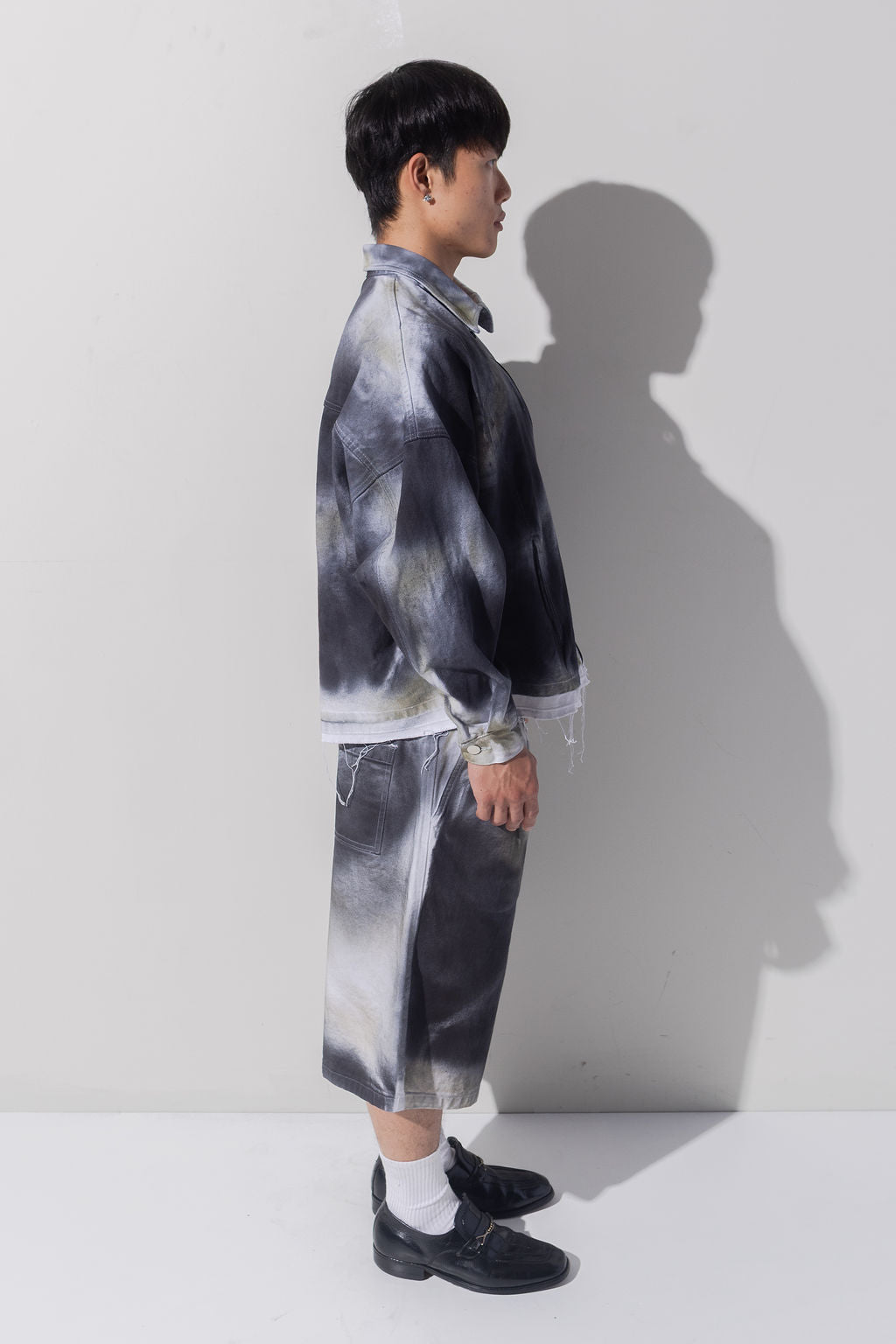 LOOSE SHORT - WHITE AND BLACK WASHED