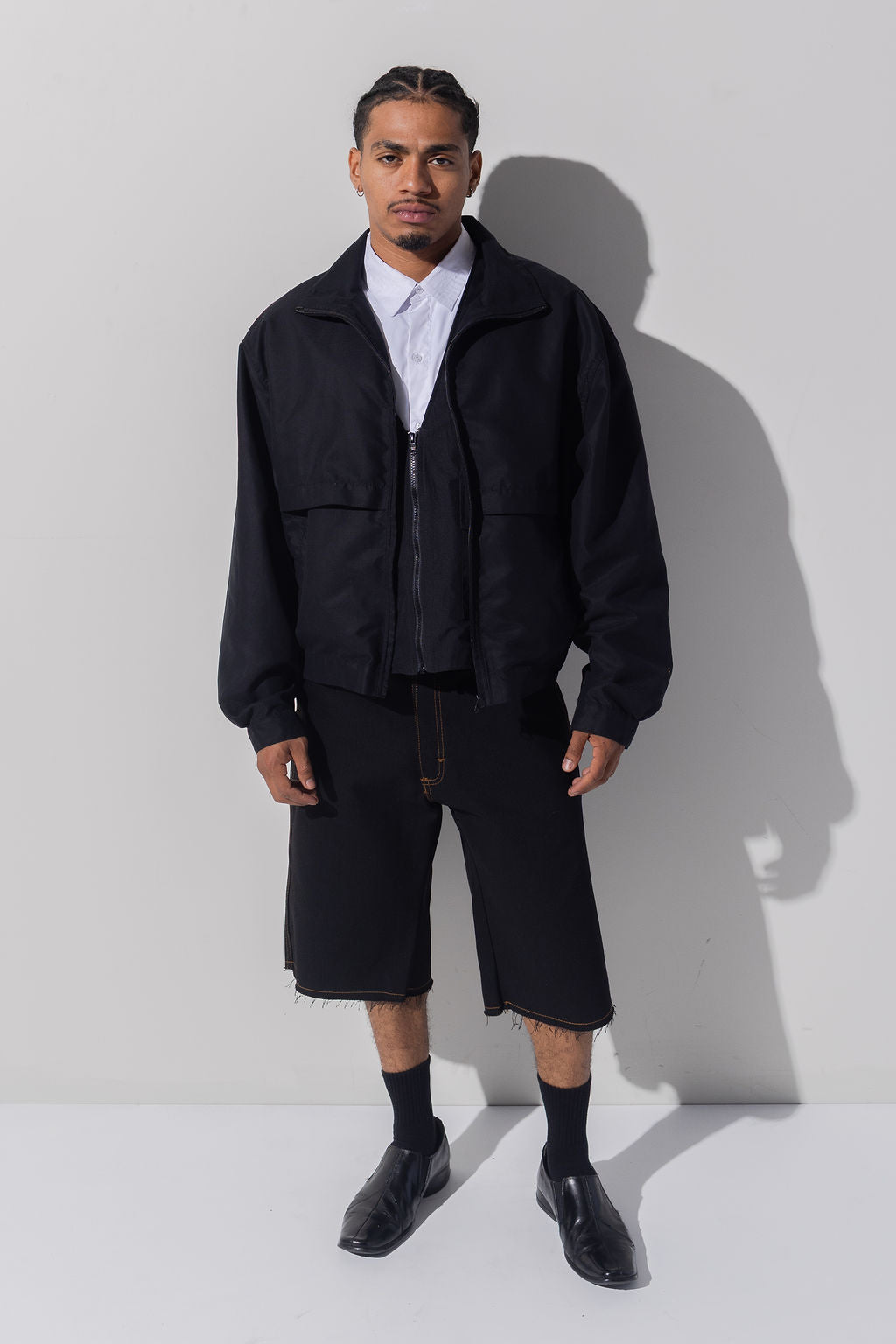 RIPPED SHORT - BLACK