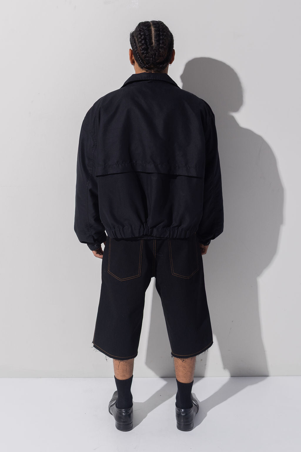 RIPPED SHORT - BLACK