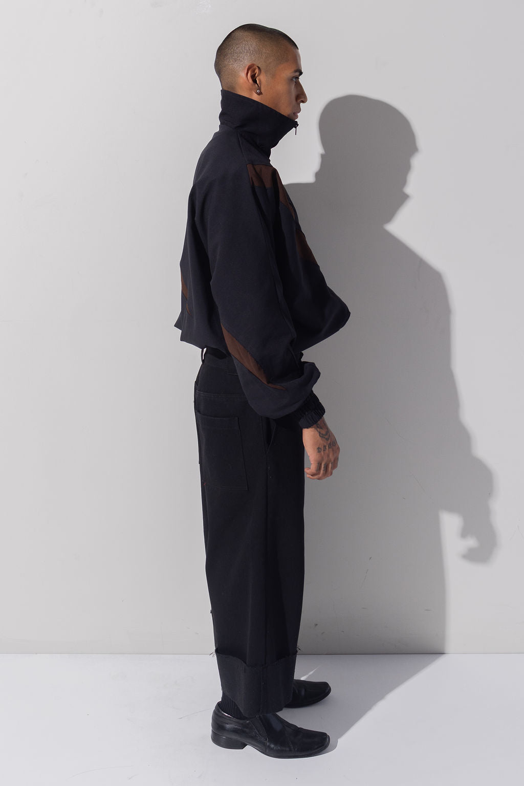 CROPPED PANTS - BLACK