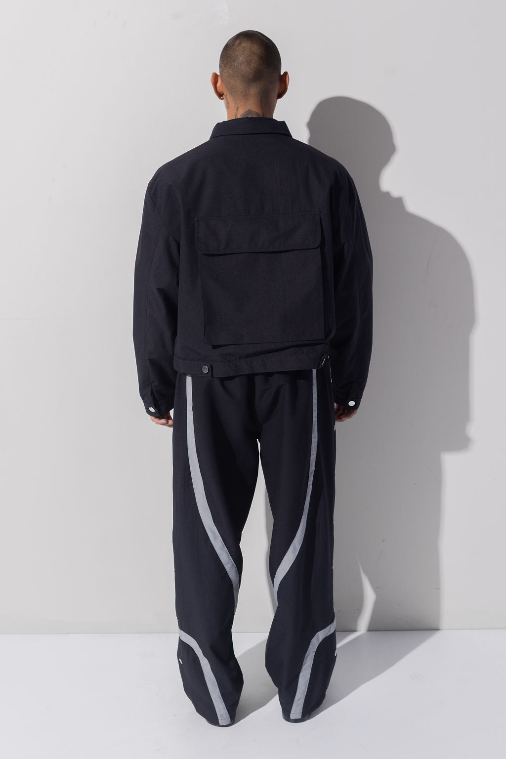 CROP POCKET JACKET - BLACK