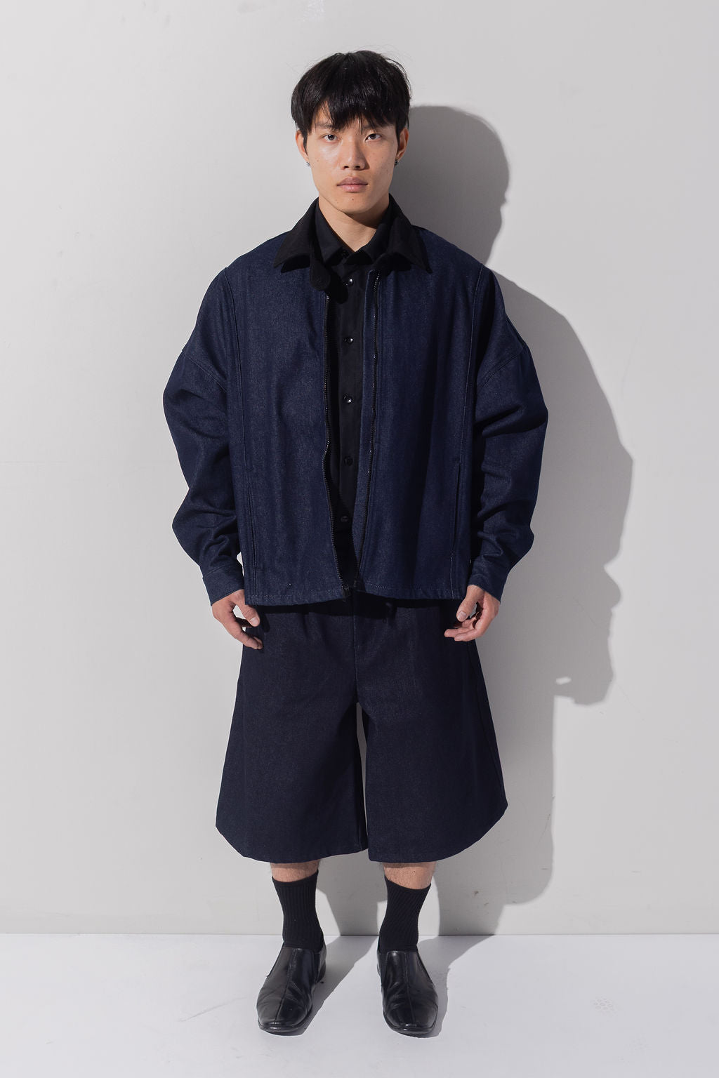 LOOSE SHORT- BLUE DENIM