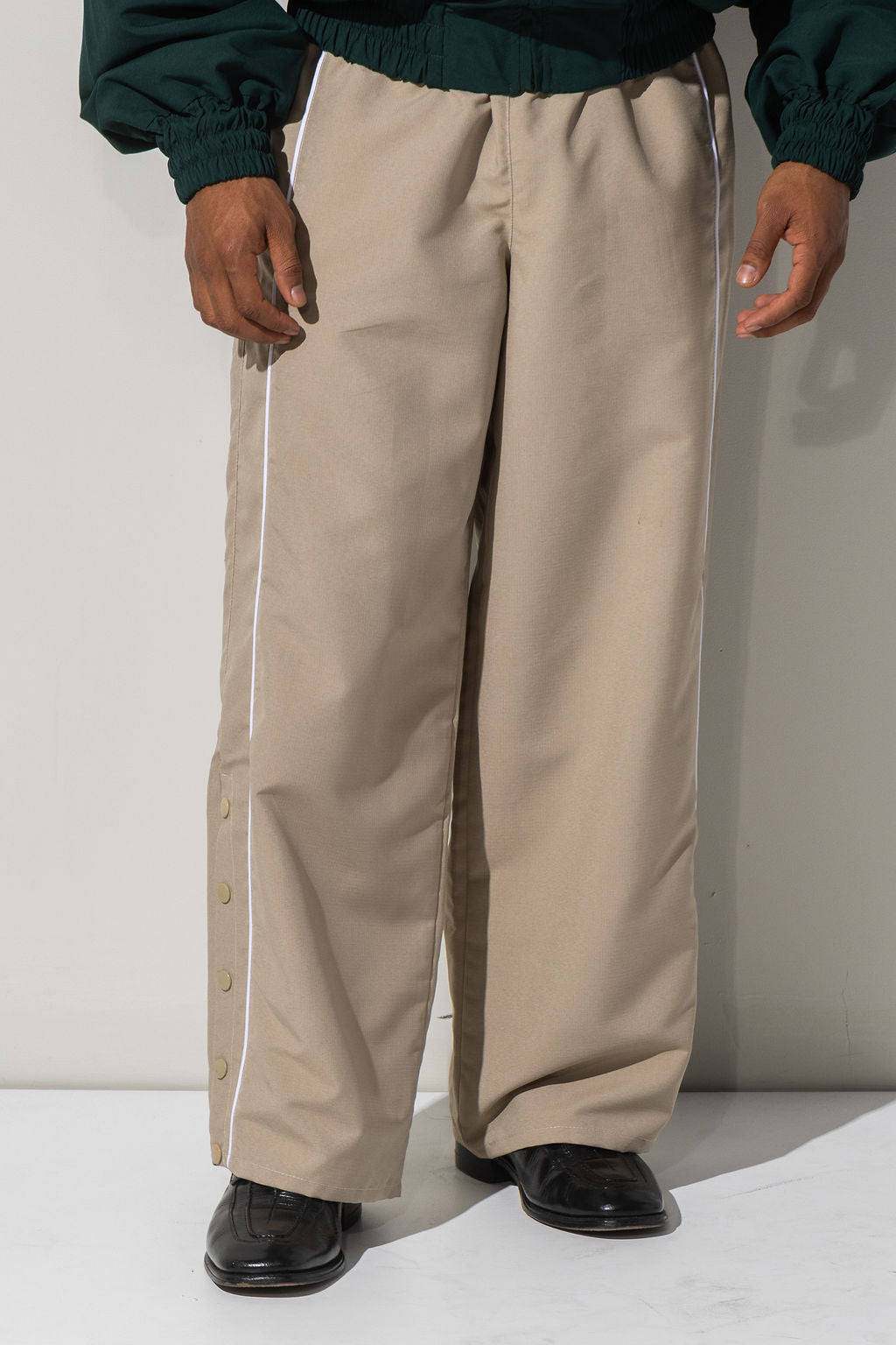 AIR PANTS- BEIGE
