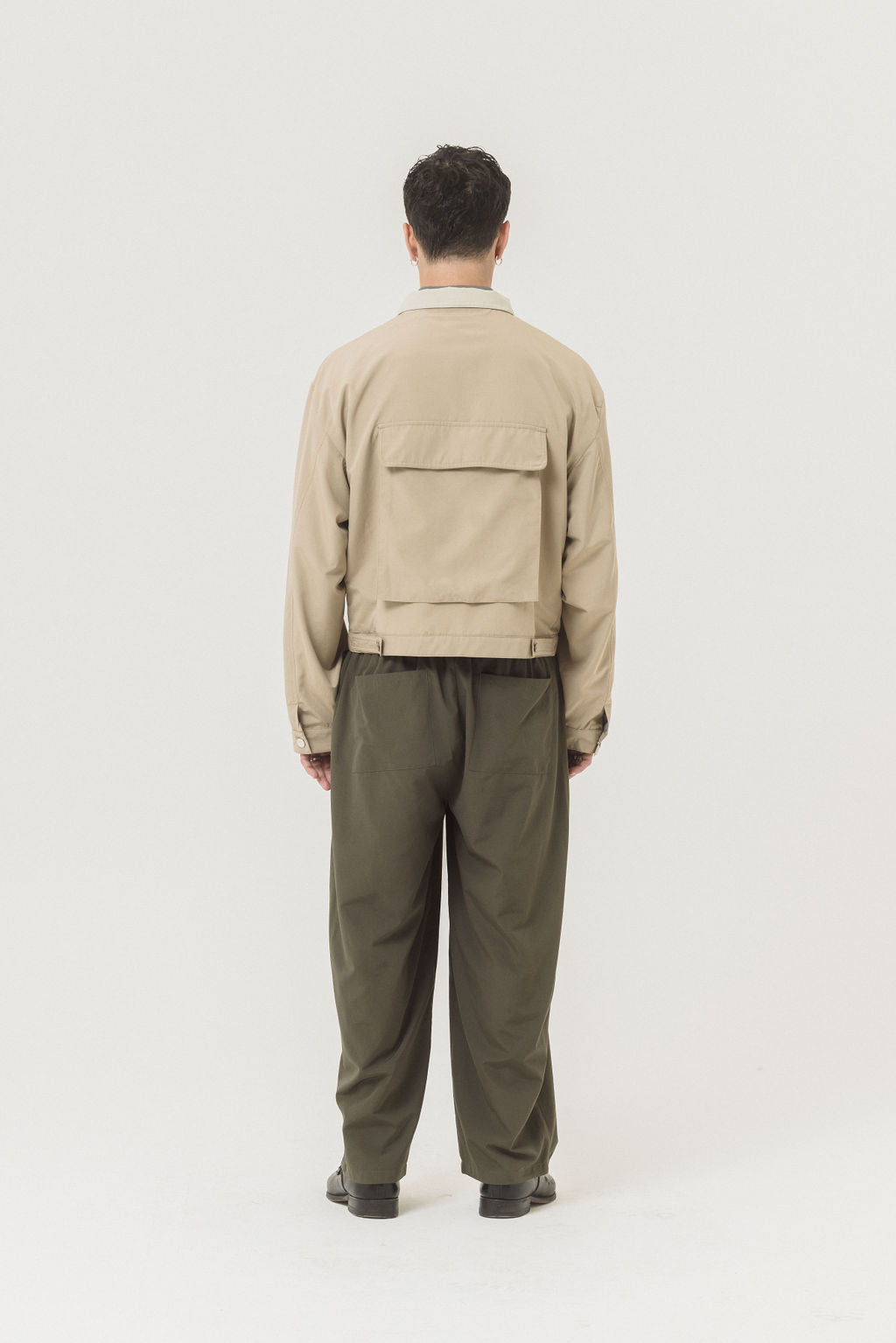 CROP POCKET JACKET (BEIGE)